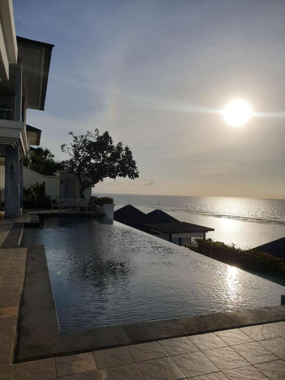Nusa Dua Ocean View With Private Beach Экстерьер фото